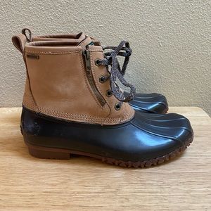 G.H. bass women’s duck boots size 10